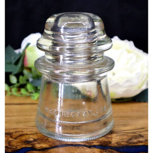 Hemingray - 16 Clear Glass Insulator 20-48 (3 dots) Telephone Telegraph